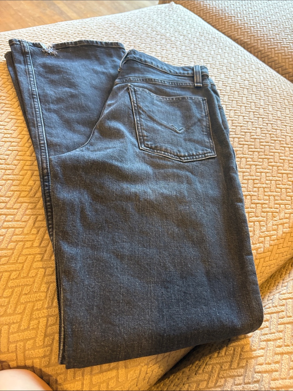Hudson Jeans Women's Straight Leg in Dark Blue Denim